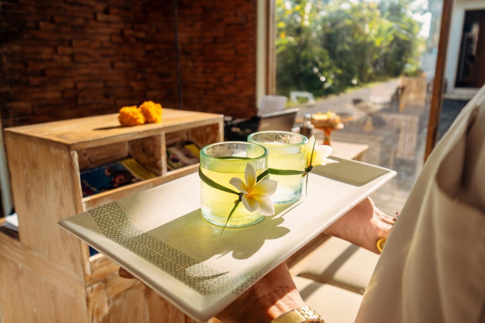 Manca Villa Canggu By Ini Vie Hospitality Exterior photo
